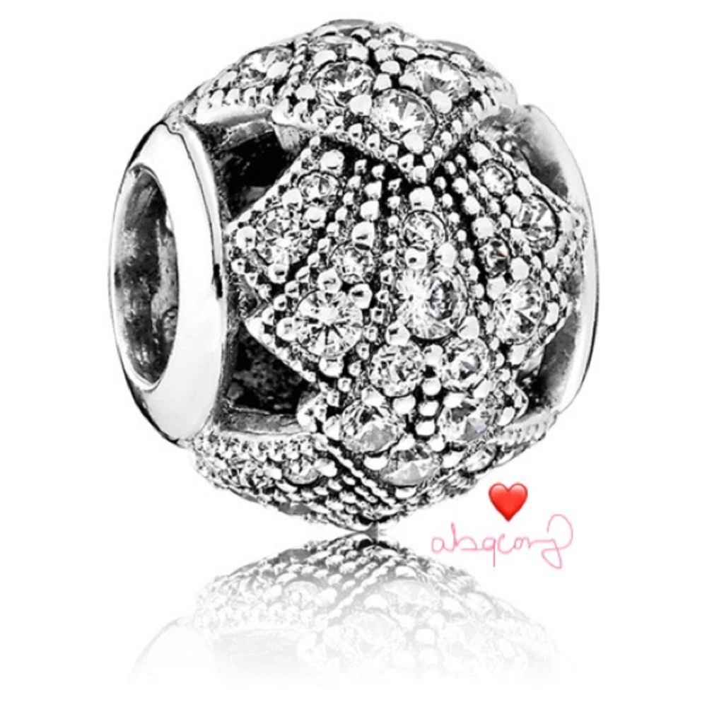EUC Pandora 791906CZ Sterling Silver Oriental Fan Charm w/ Clear Zirconia